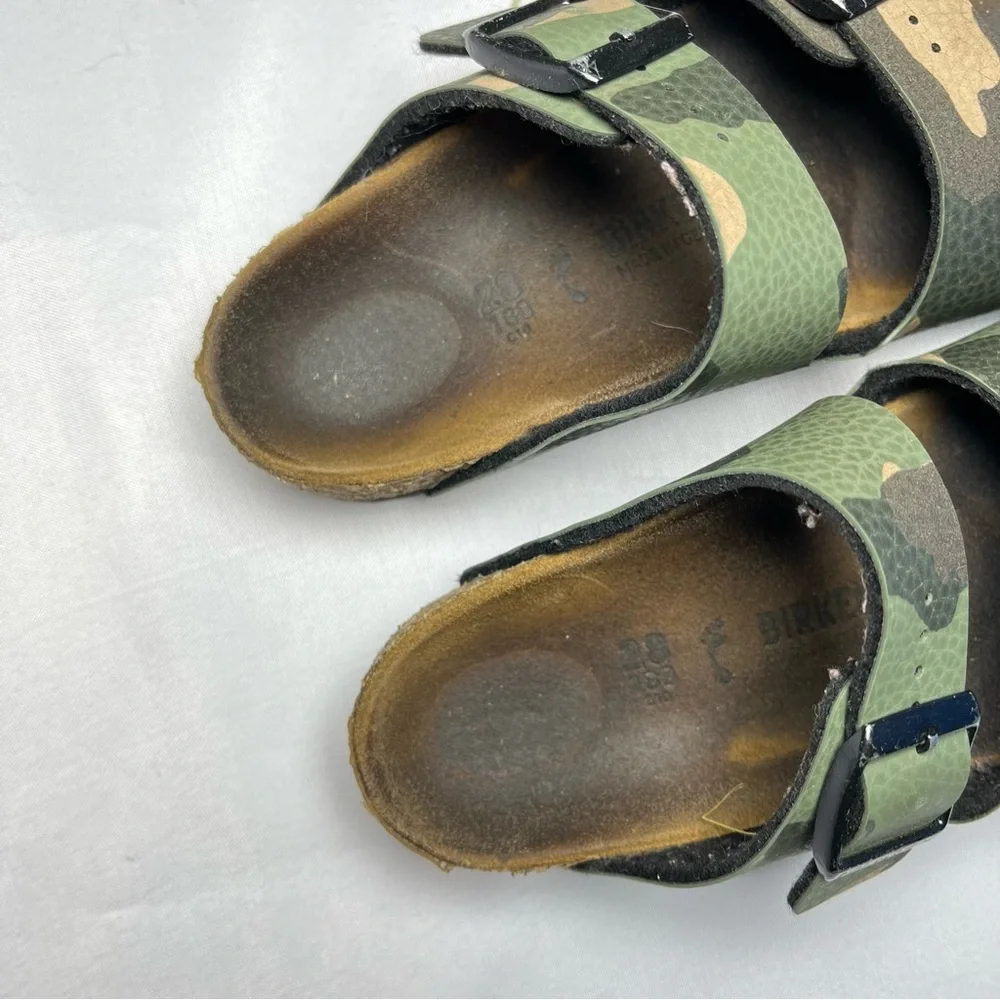 Birkenstock Arizona Little Kids Size 10 Camouflage Sandals Adjustable Straps